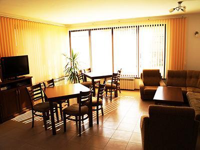 De-Yan Guest House 奥雷沙克 外观 照片